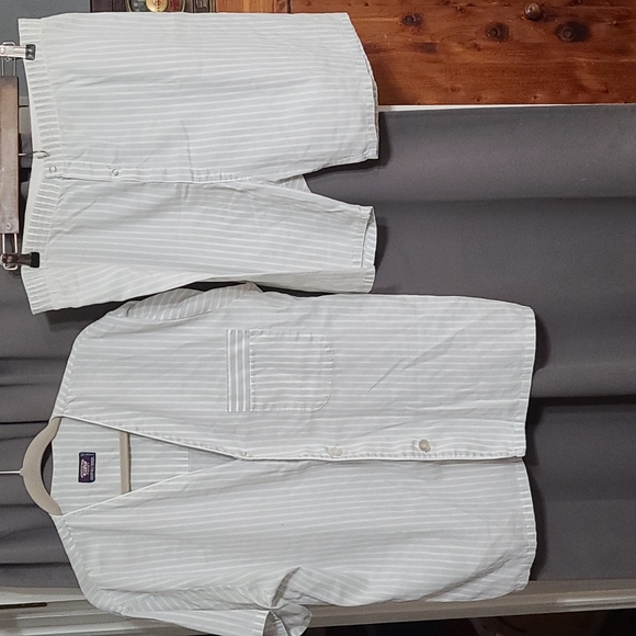 Hemingway Point Other - Hemingway Point Men's Short Pajama Set Gray White Striped Buttons Size L EUC
